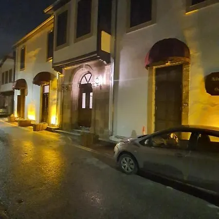 The Moose Hotel 3*